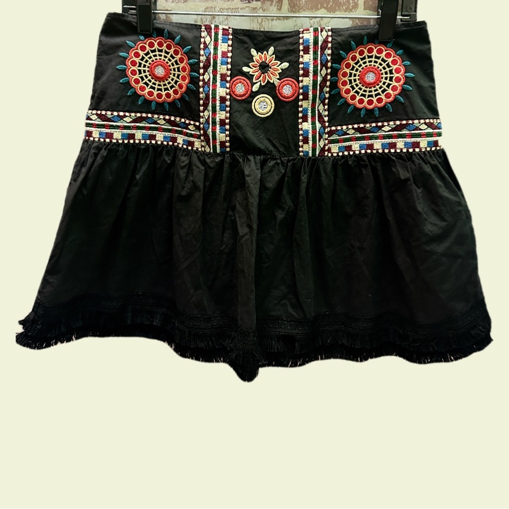 Desigual Black Skirt  with Colorful Embroidery Size 40